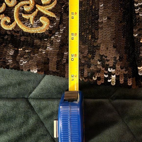 VintageBlack and Gold Sequin Blazer - Picture 14 of 16